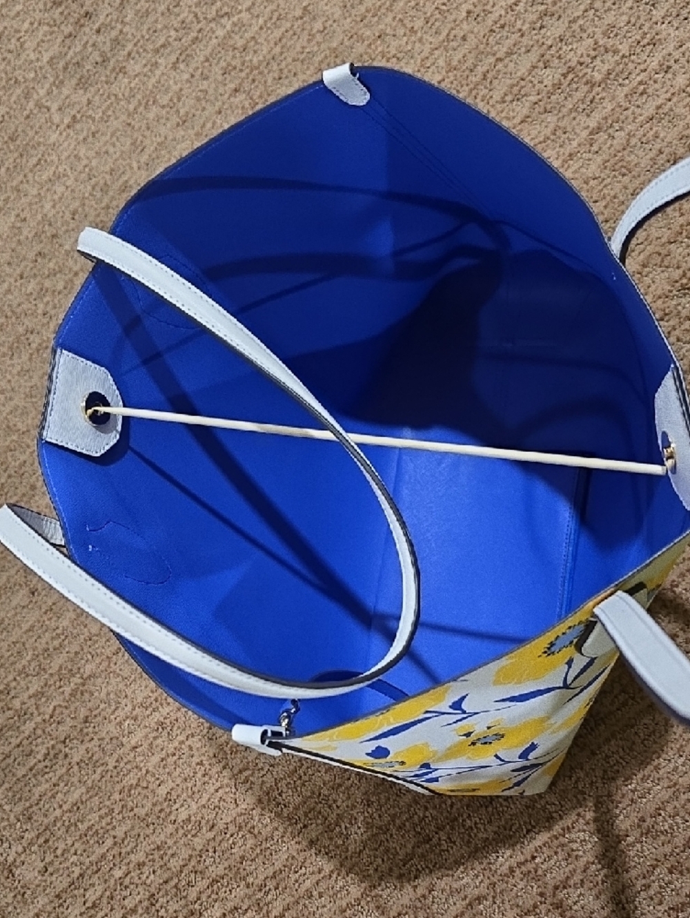 NWOT-Kate Spade Bleeker Sunshine Tote with Blue Pouch - Picture 9 of 14